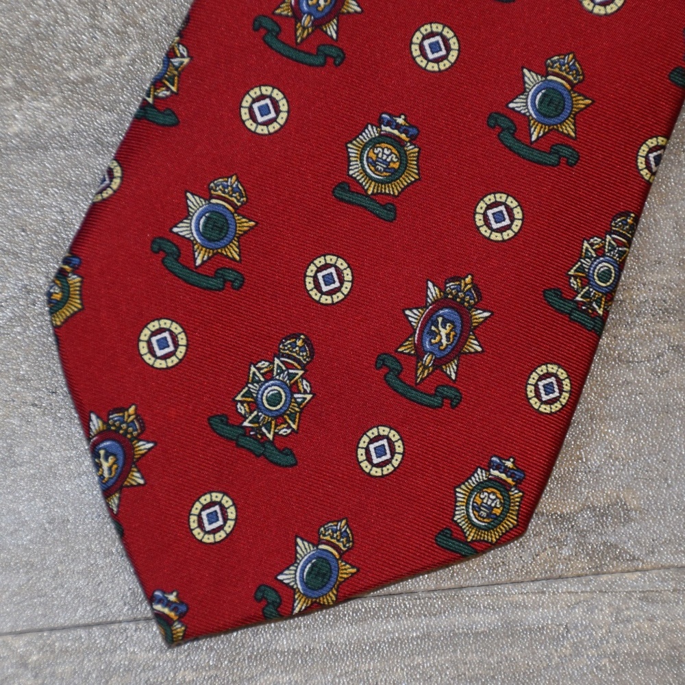 Tommy Hilfiger 100% Italian Silk Tie